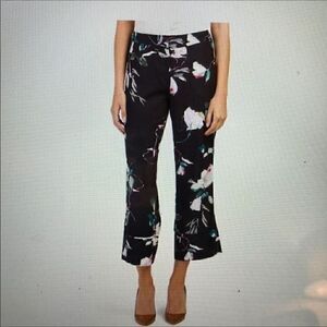 Emma & Olivia floral capris Sz 10